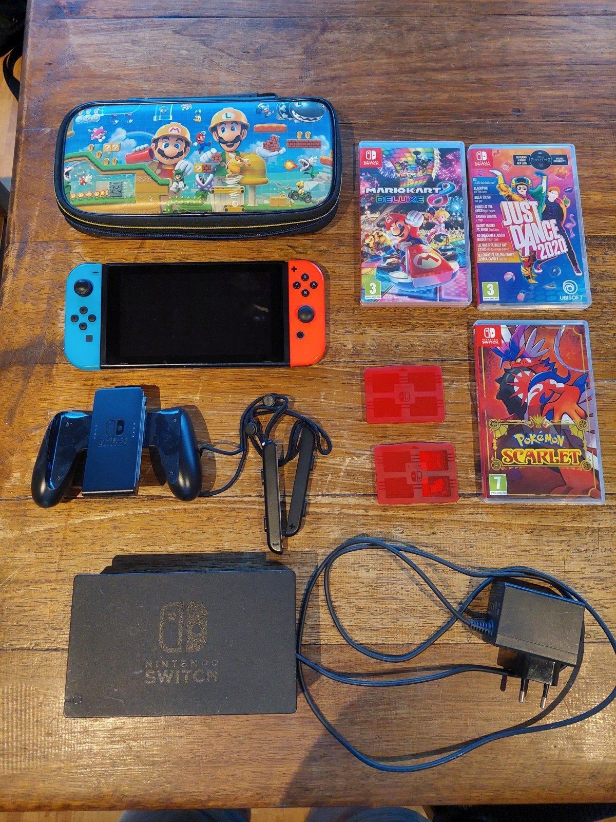 Nintendo Switch V2 met 3 games en accessoires, Ophalen, Met 2 controllers, Switch Original, Gebruikt