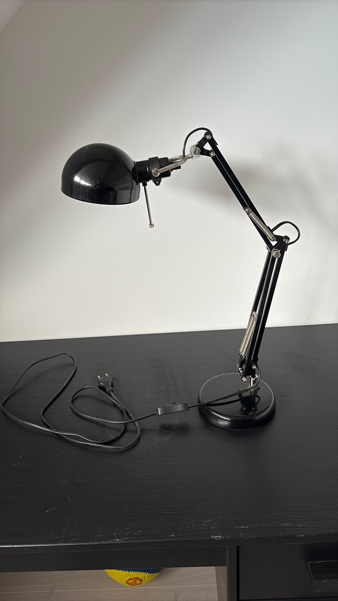 Ikea bureaulamp, Ophalen, Inclusief lichtbron, Bureaulamp, Zo goed als nieuw