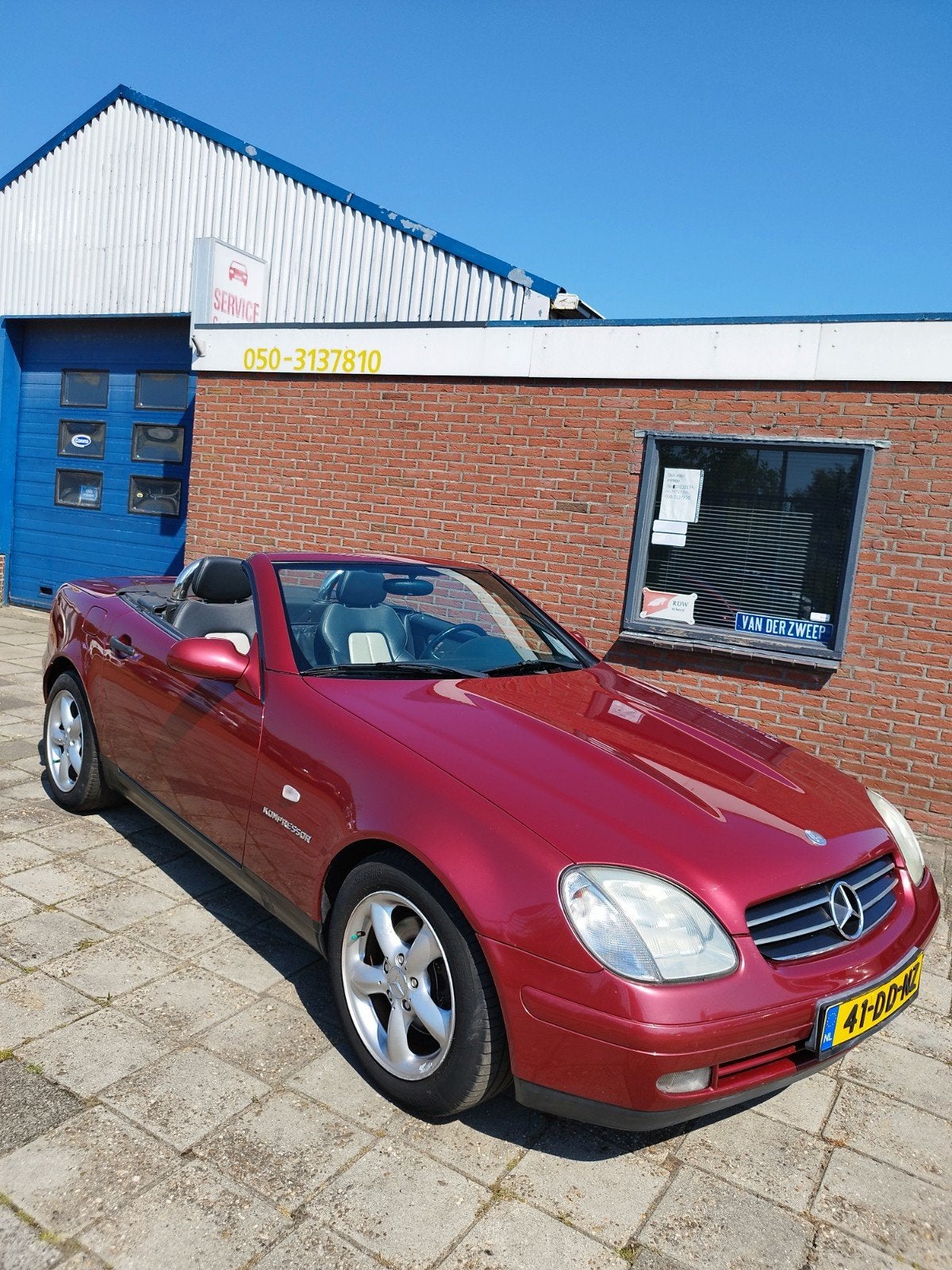 Mercedes-Benz SLK 2.3 kompressor automaat nw apk 19-06-2027, Auto's, Mercedes-Benz, Automaat, Achterwielaandrijving, Beige, 4 cilinders