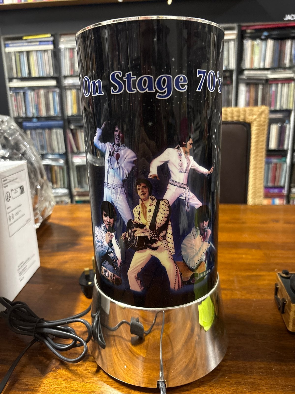 Vintage 'On Stage 70's' Tafellamp - Elvis Presley Thema, Huis en Inrichting, Gebruikt, Overige merken, Vintage, Overige fittingen