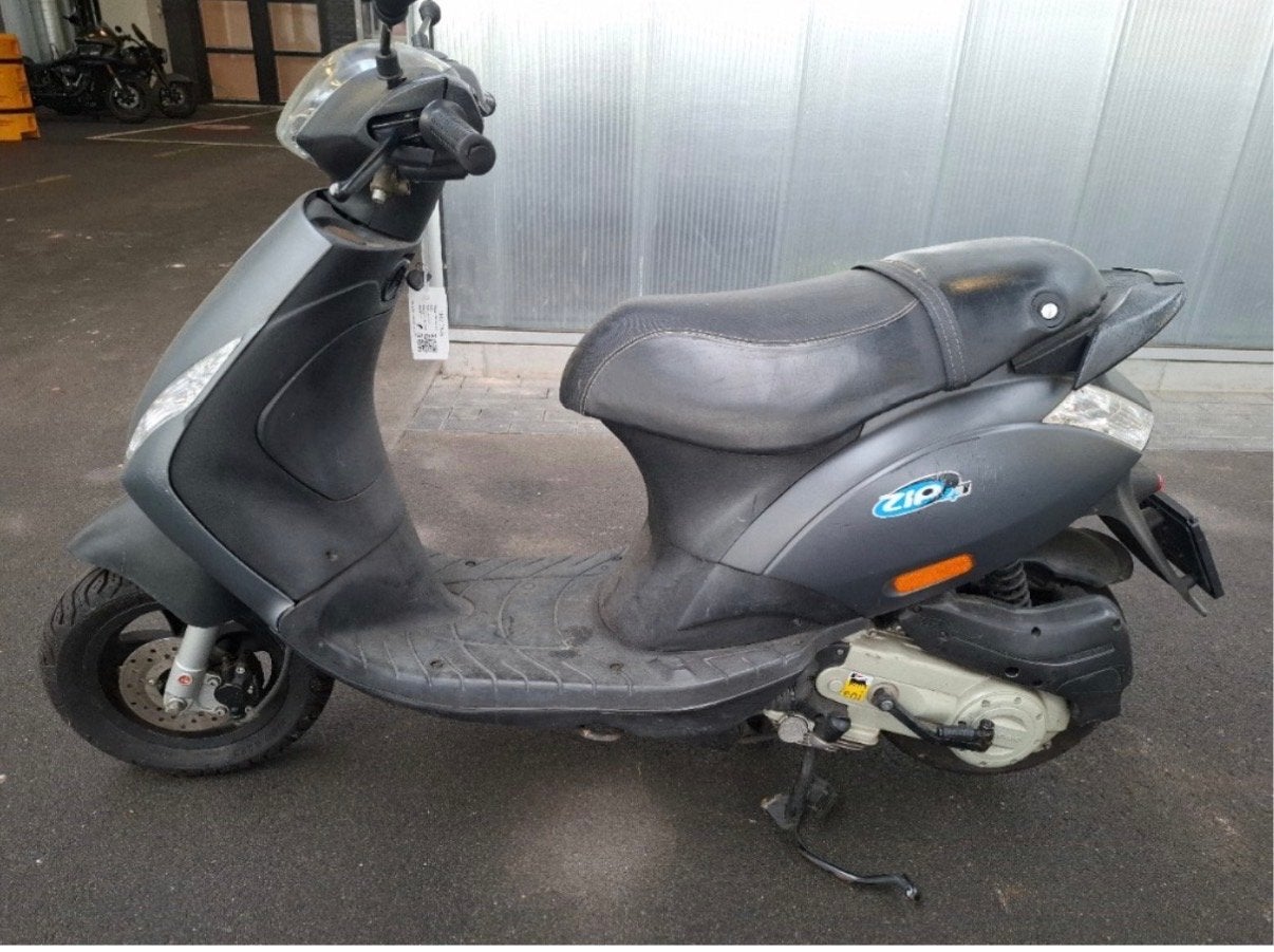 Piaggio Zip 4T 2V | 2017 | 10d KM | 25km, Fietsen en Brommers, Ophalen, Nl, Piaggio, Zip