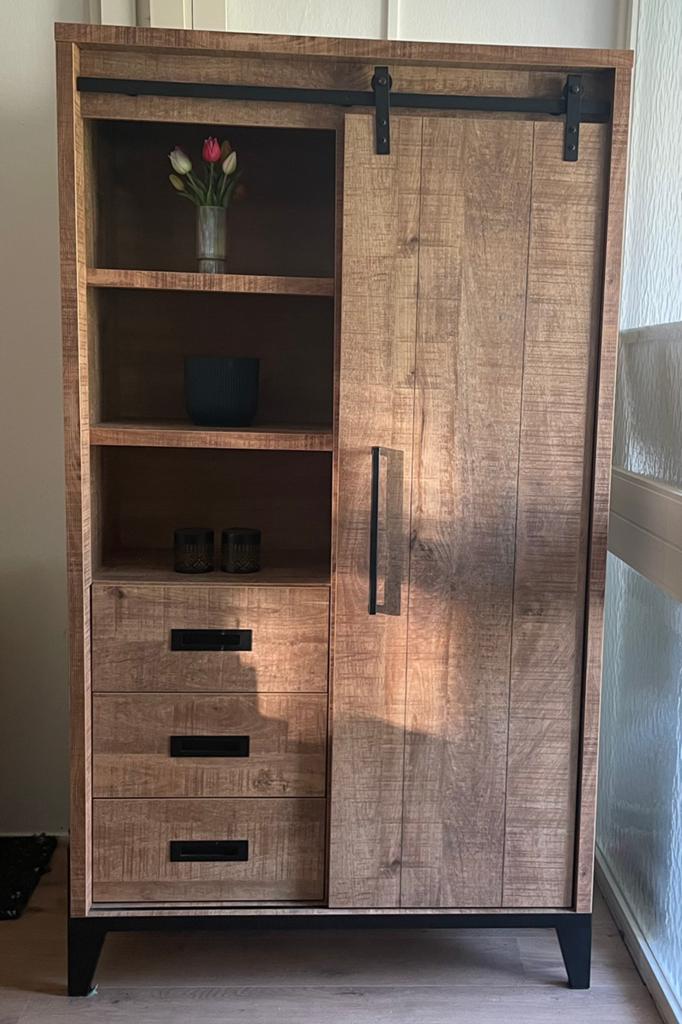 Hoge kast industrieel, Ophalen, 50 tot 100 cm, Zo goed als nieuw, 150 tot 200 cm