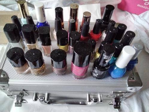Partij Nagelak kleuren Merken 30 stuks inc Zilveren koffer, Ophalen, Gebruikt, Overige kleuren, Handen en Nagels