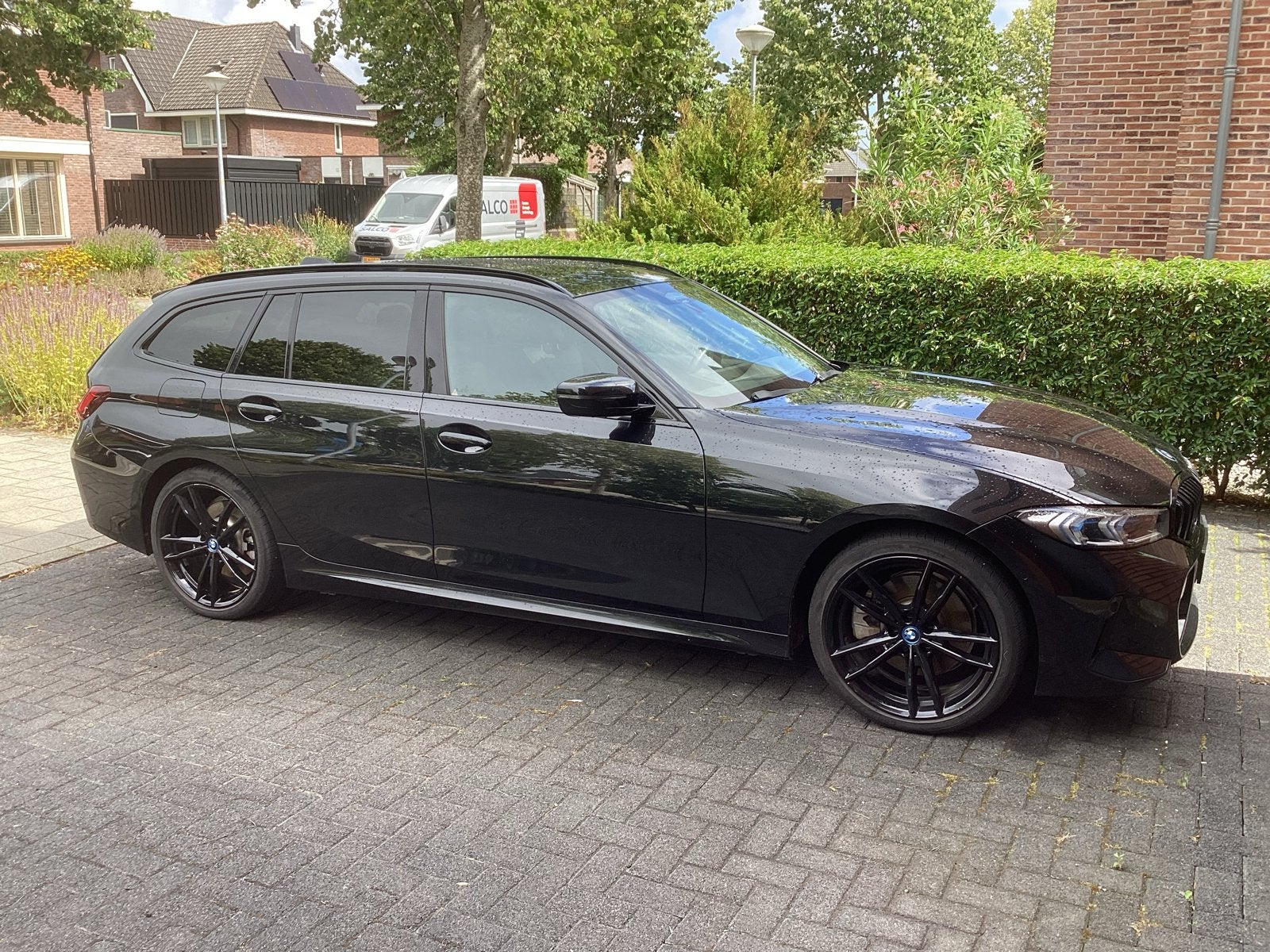 BMW 3-Serie 330e 292pk Aut 2023 Zwart, Auto's, Automaat, 1998 cc, Zwart, 4 cilinders