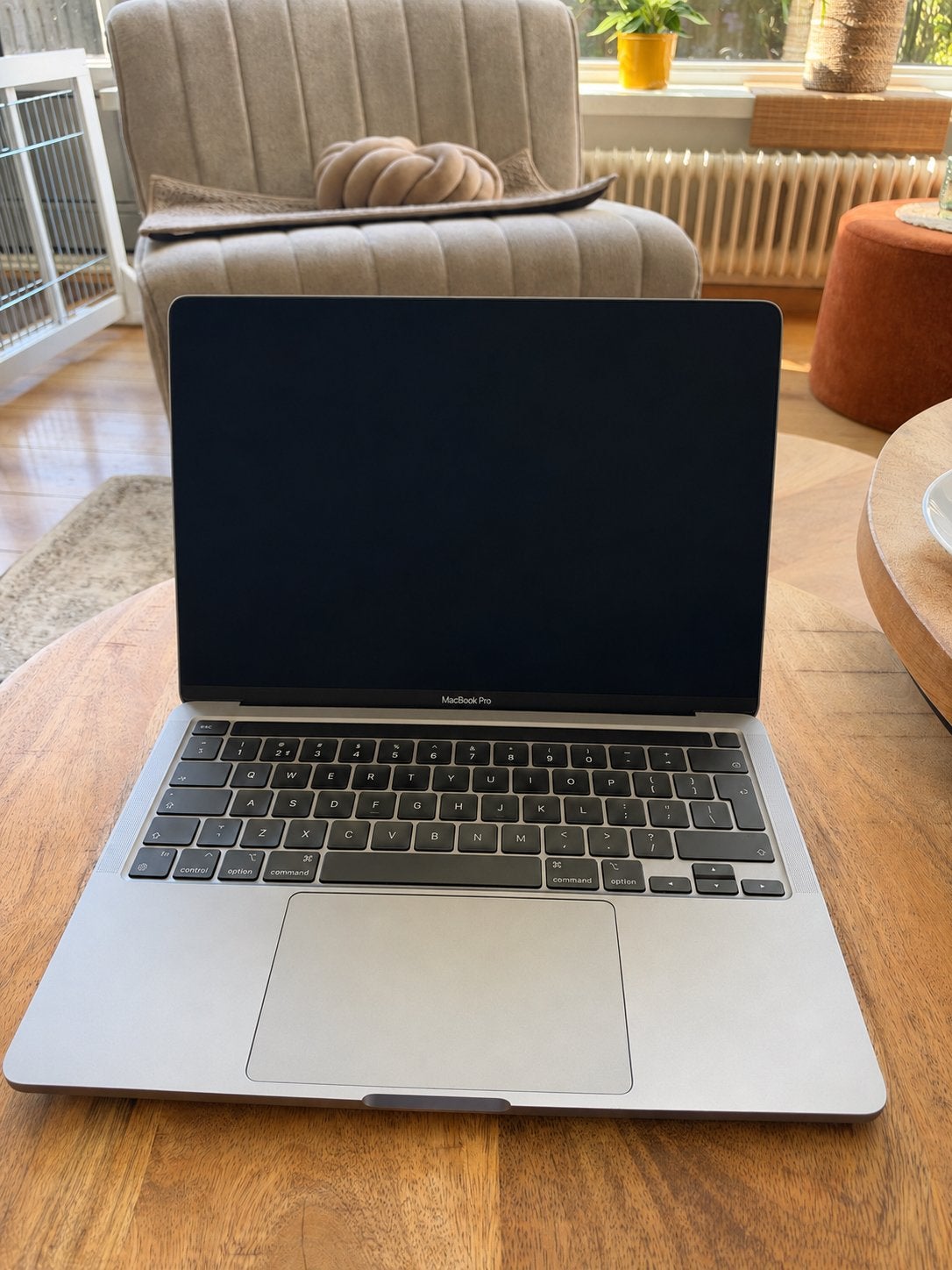MacBook Pro 13 inch m2 2022 8GB 246 Gb opslag, Ophalen, 13 inch, MacBook Pro, 2 tot 3 Ghz