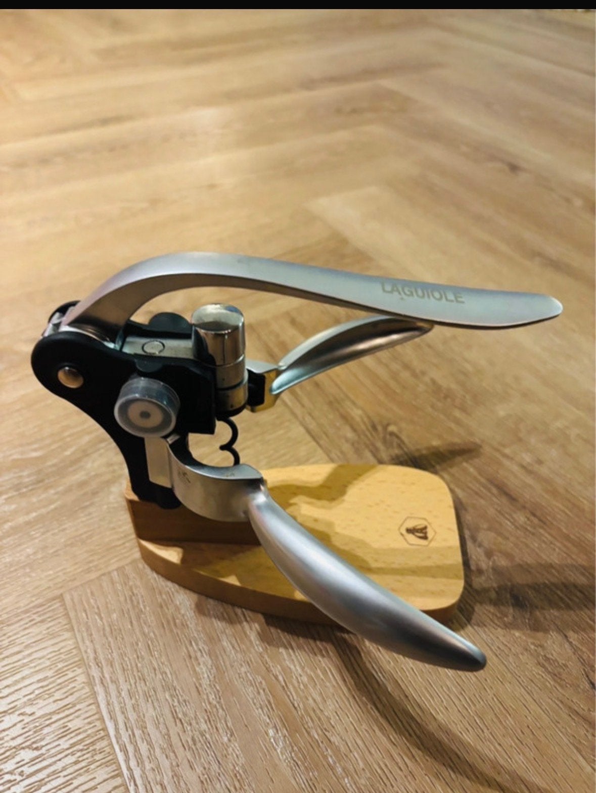 Laguiole kurkentrekker met houten standaard, Overige typen, Zilver, Ophalen of Verzenden, Zo goed als nieuw