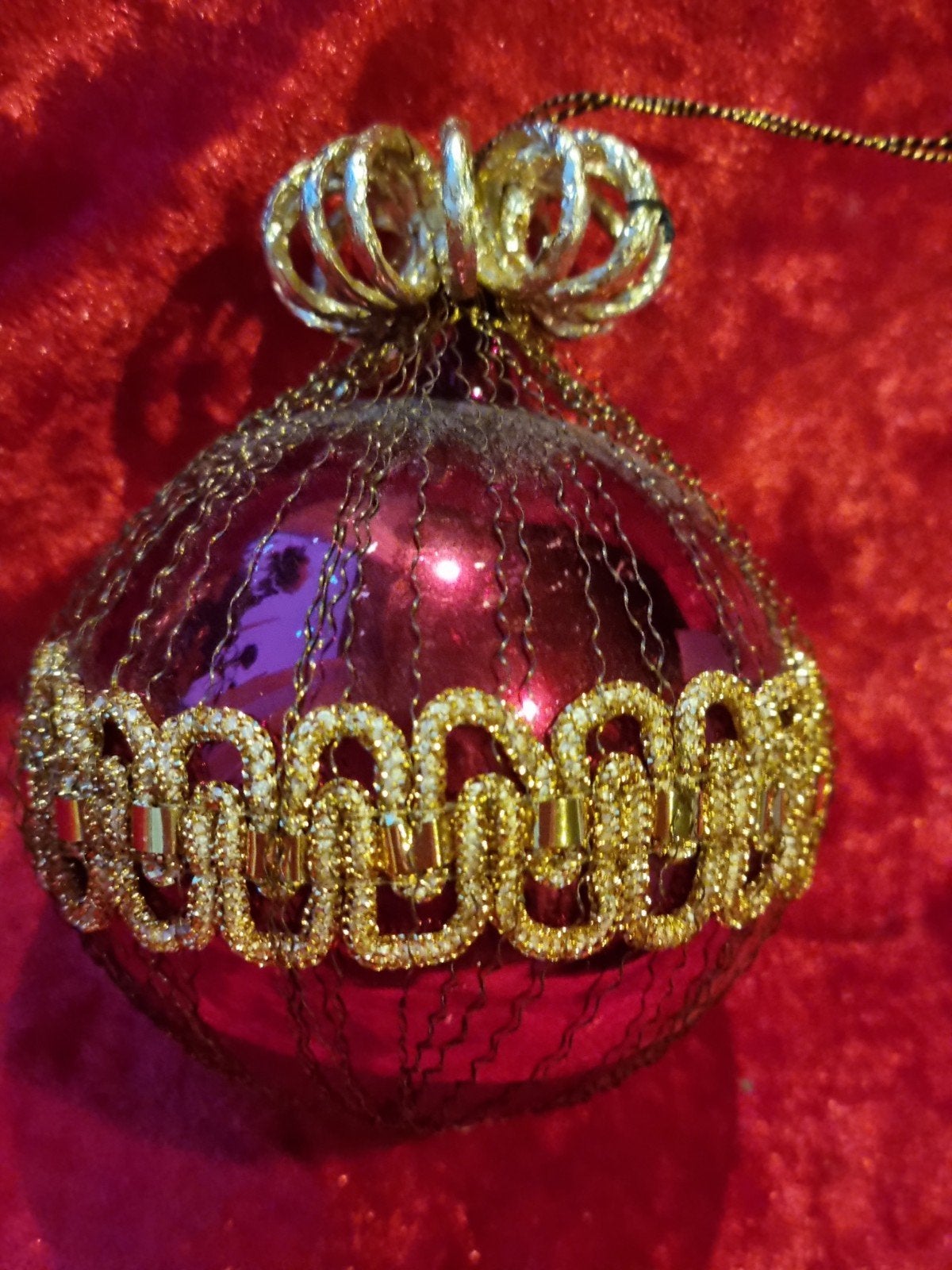 ANTIEKE KERSTBAL MET IGONISCHE DRAAD HELEMAAL GAAF, Ophalen of Verzenden