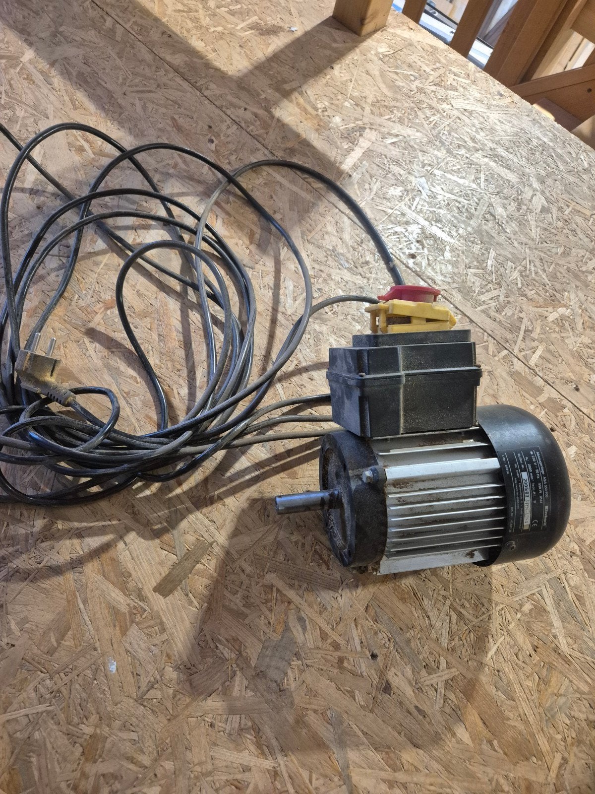 Einhell Afzuigmotor ASA 550/100 - 550W, 2900 rpm, Ophalen of Verzenden, Gebruikt, Elektromotor, 1800 rpm of meer