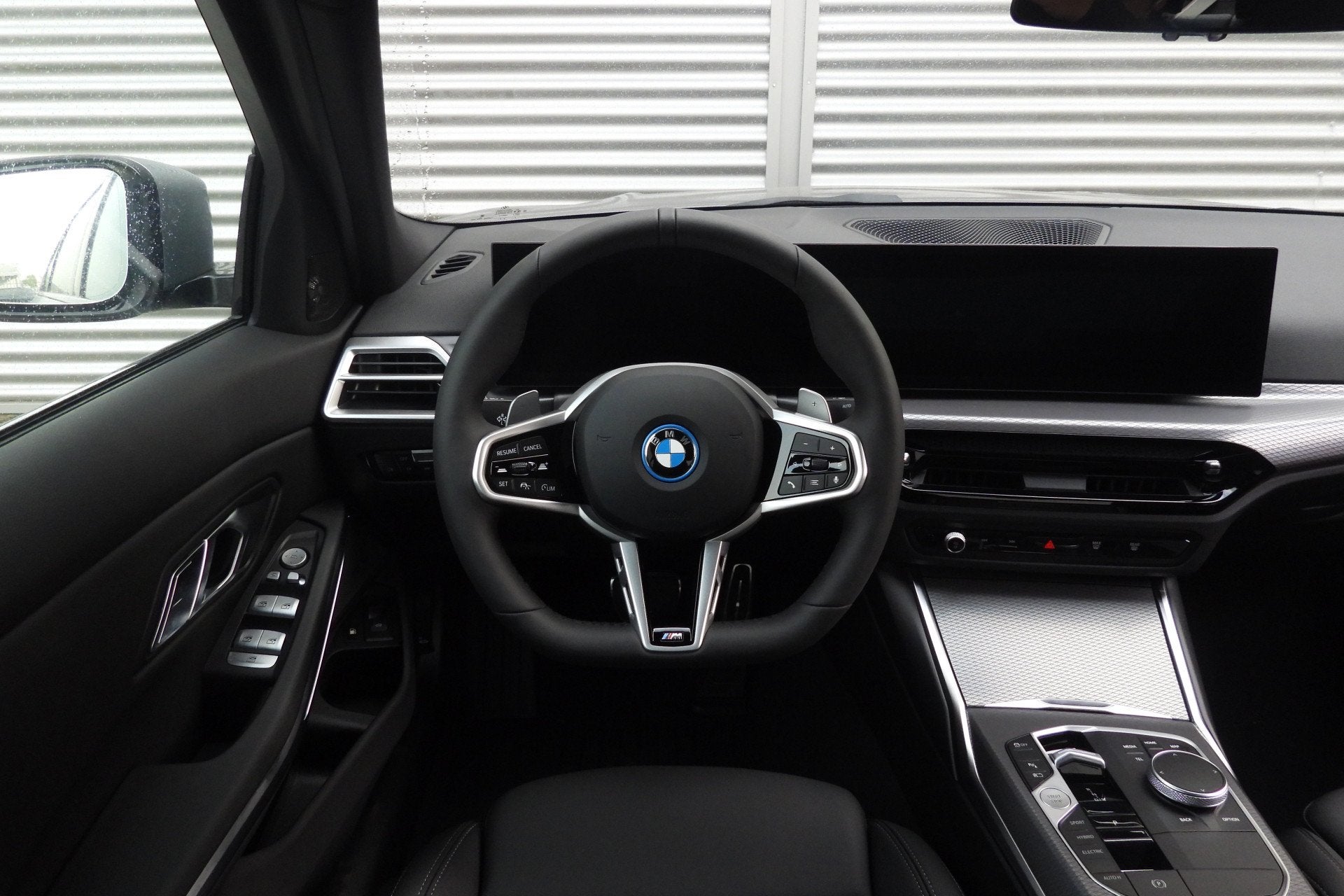 BMW 3 Serie 330e M Sport Automaat / Schuif-kanteldak / Trekh, Auto's, Automaat, 1998 cc, Achterwielaandrijving, Zwart