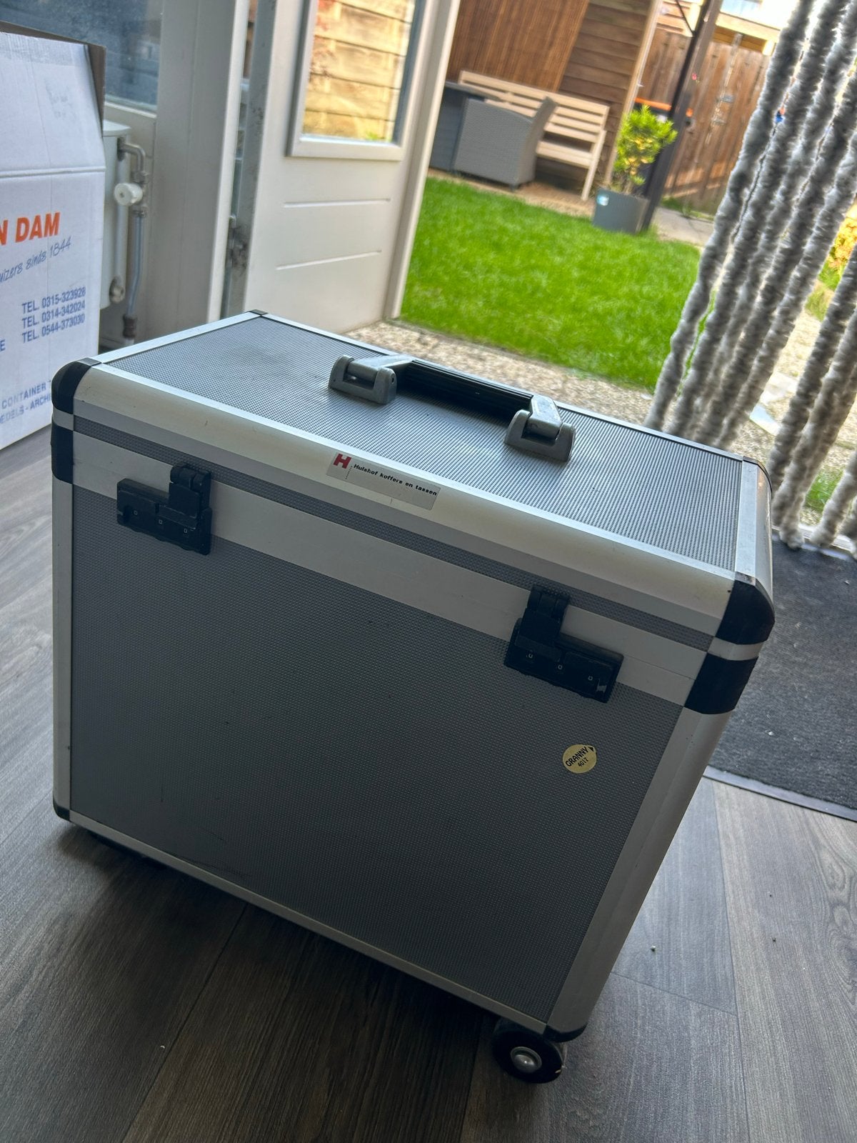 Hulshof trolley wieltjes en uitschuifbare handvat., Ophalen, Gebruikt, Minder dan 50 cm, Minder dan 35 cm