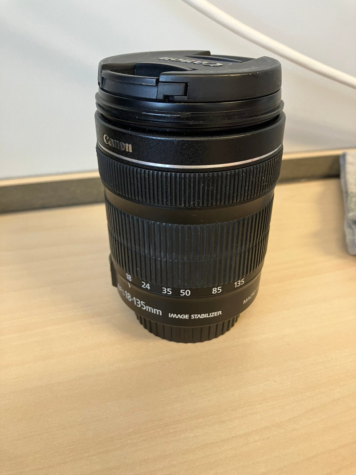 Canon EF-S 18-135mm f/3.5-5.6 IS STM, Audio, Tv en Foto, Fotografie | Lenzen en Objectieven, Ophalen of Verzenden, Zo goed als nieuw