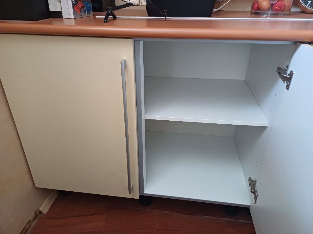 Keuken onderkasten, en eventueel bovenkasten. Geel en grijs, Huis en Inrichting, Ophalen, Kersenhout, Gebruikt, 50 tot 100 cm