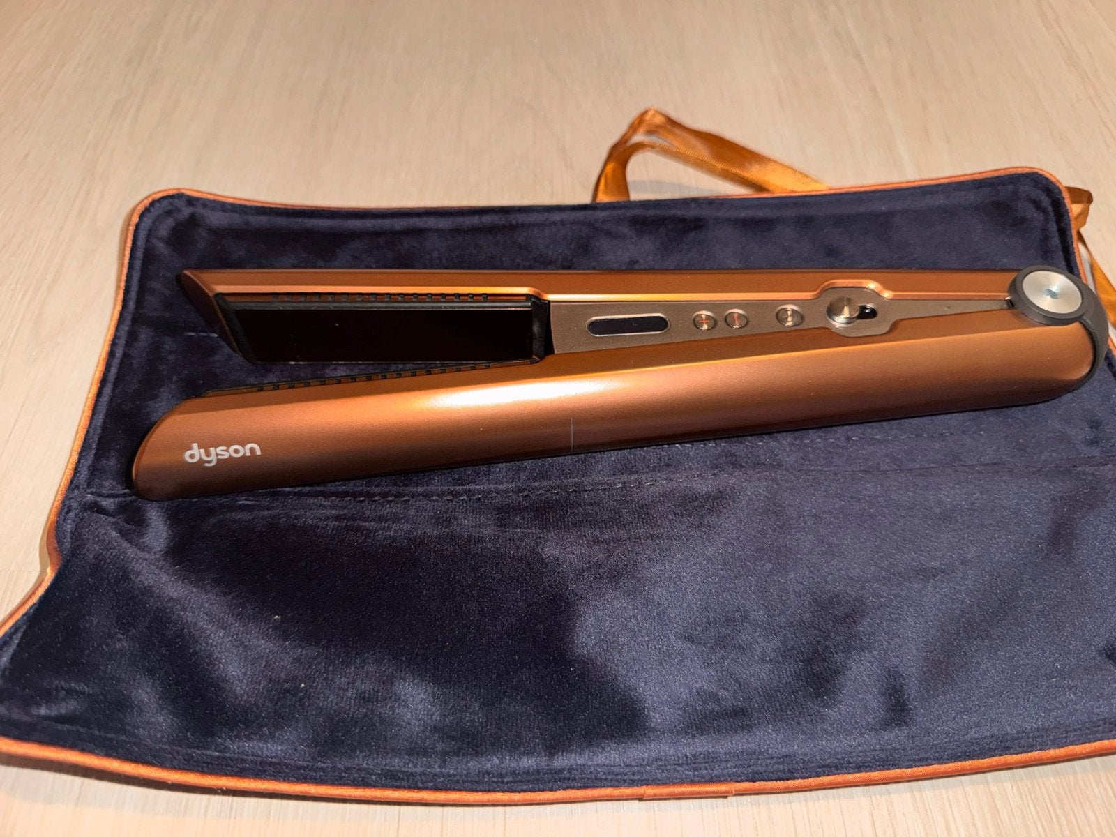 Dyson Corrale Stijltang - Koper/Zwart - Zo goed als nieuw, Sieraden, Tassen en Uiterlijk, Ophalen of Verzenden, Zo goed als nieuw