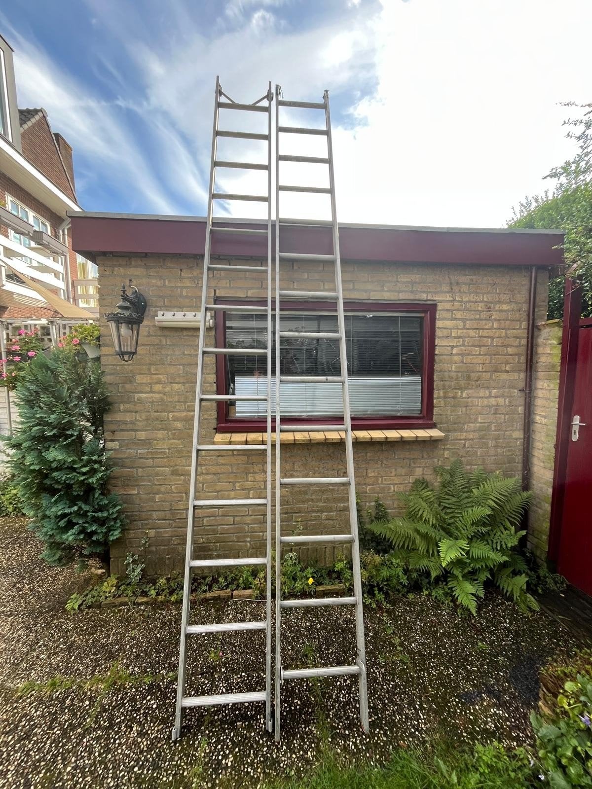 2 delig alu uitschuifladder, Doe-het-zelf en Verbouw, Ophalen, 4 meter of meer