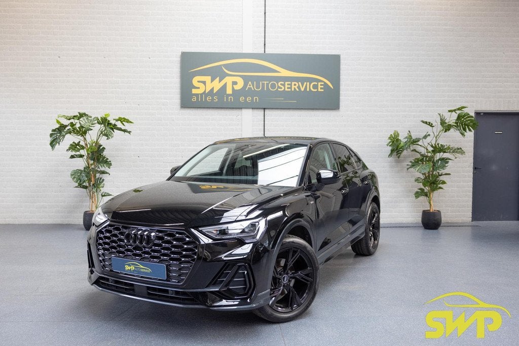 Audi Q3 Sportback 35 TFSI S Edition | ACC | 2x s-line | Elek, Auto's, Audi, 4 cilinders, 150 pk, 1505 kg, Zwart