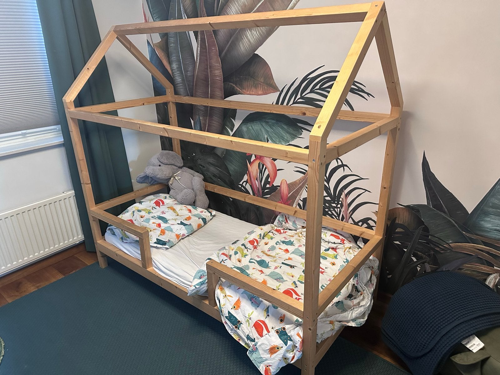 Houten peuterbed, Ophalen, 70 tot 85 cm, Zo goed als nieuw, Lattenbodem