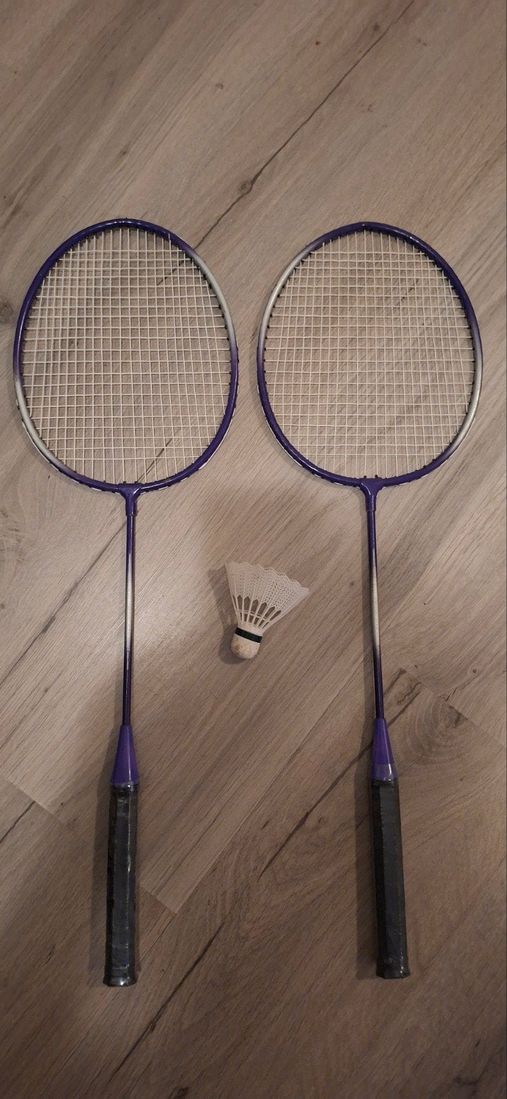 Badminton Rackets met Shuttle - Set van 2, Sport en Fitness, Ophalen, Zo goed als nieuw, Racket(s)