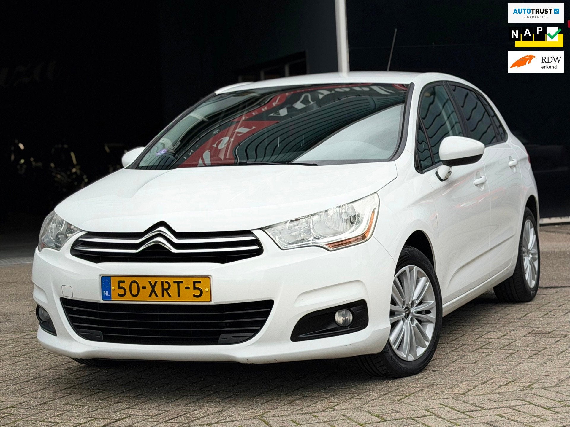 Citroen C4 1.4 VTi Collection NAVI/CRUISE/AIRCO | NETTE AUTO, Stof, Gebruikt, Zwart, 635 kg