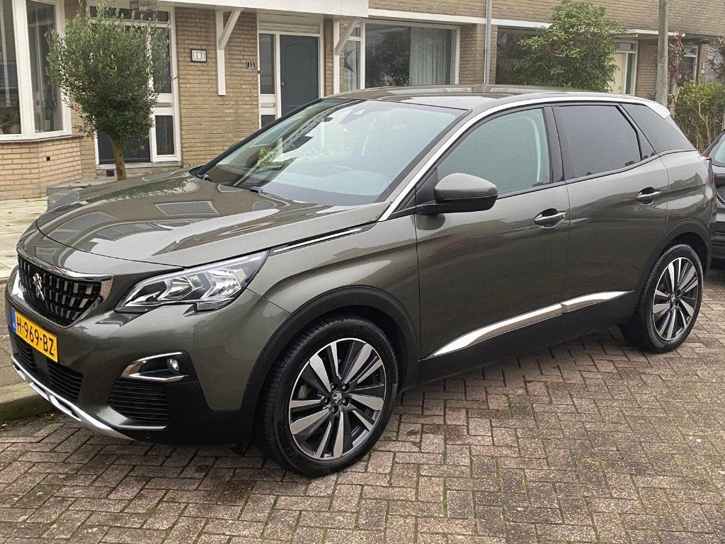 Peugeot 3008 1.2 Puretech, Automaat,Trekhaak, Cam,19" velgen, 15 km/l, 1199 cc, Leder en Stof, Origineel Nederlands