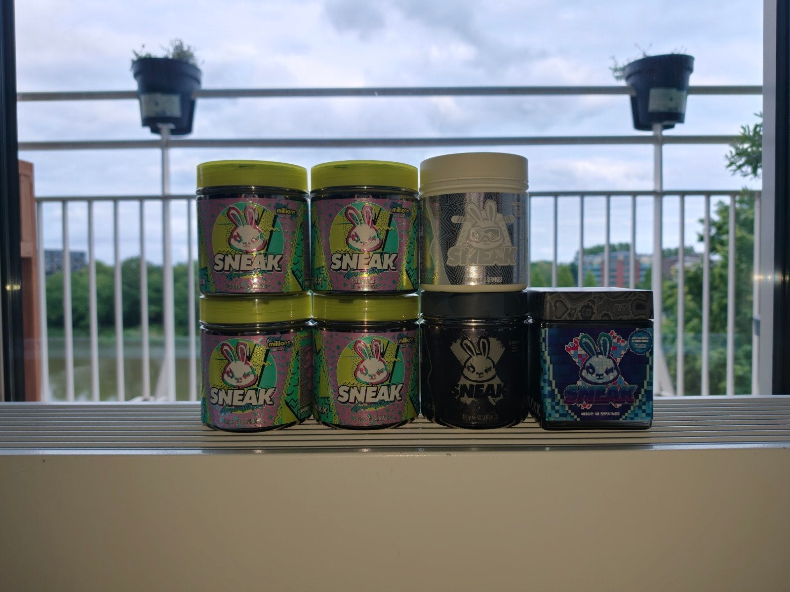 Sneak Energy drink verzameling (cola millions), Sport en Fitness, Gezondheidsproducten en Wellness, Ophalen of Verzenden, Nieuw