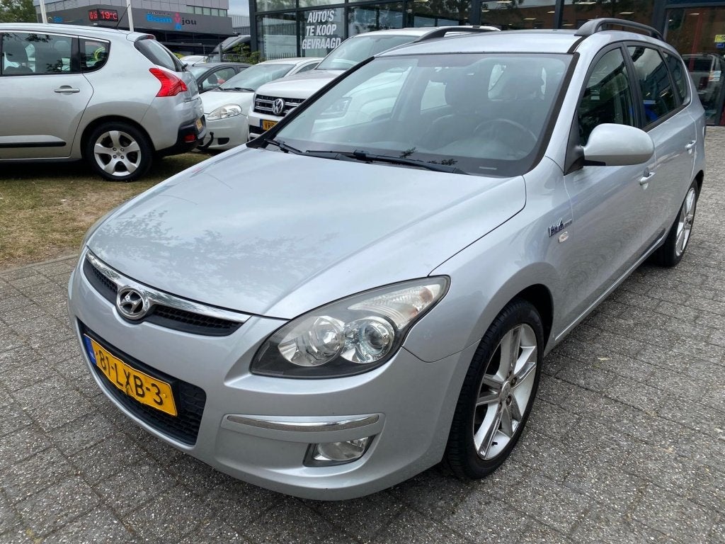Hyundai I30 CW 1.6i Blue Dynamic NWAPK BJ 2010 ! (bj 2010), Auto's, Hyundai, Gebruikt, 1591 cc, 4 cilinders, Origineel Nederlands