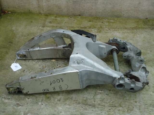 CBR900 2000 - 2001 Honda Achterbrug D1-10087, Motoren
