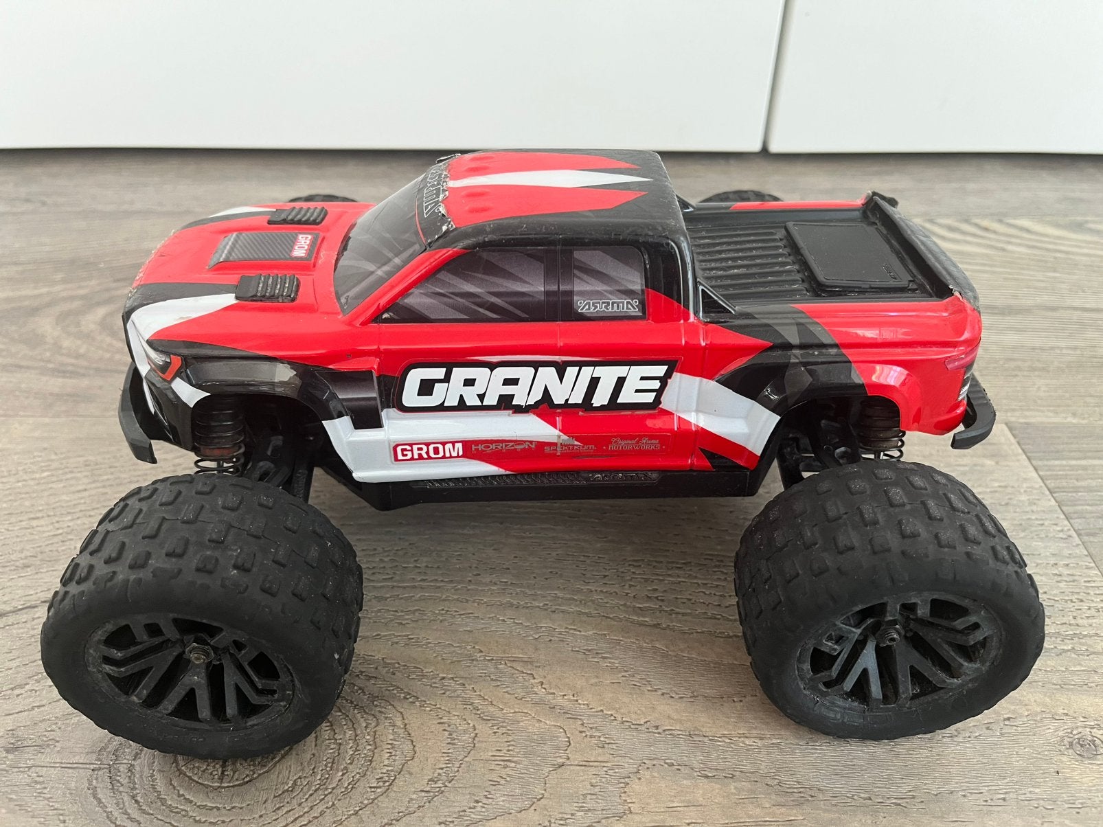Arrma granite rc auto grom rtr 4wd, Elektro, Gebruikt, Auto offroad, Ophalen of Verzenden
