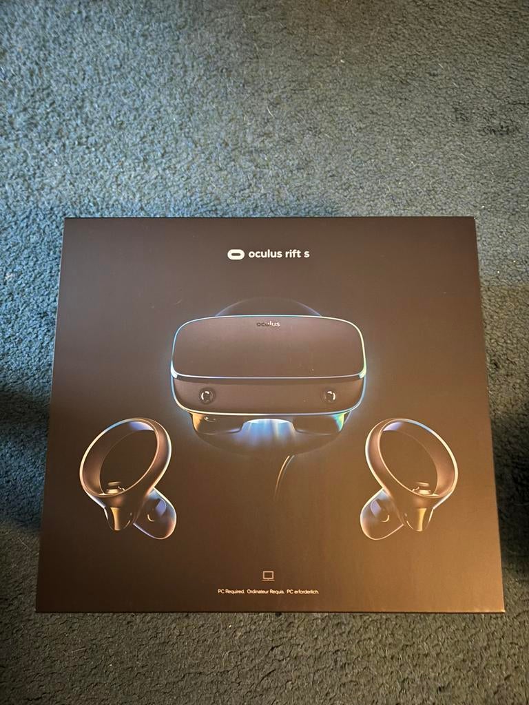 Oculus Rift S in perfect werkende staat met controllers, Spelcomputers en Games, Virtual Reality, Verzenden, Zo goed als nieuw