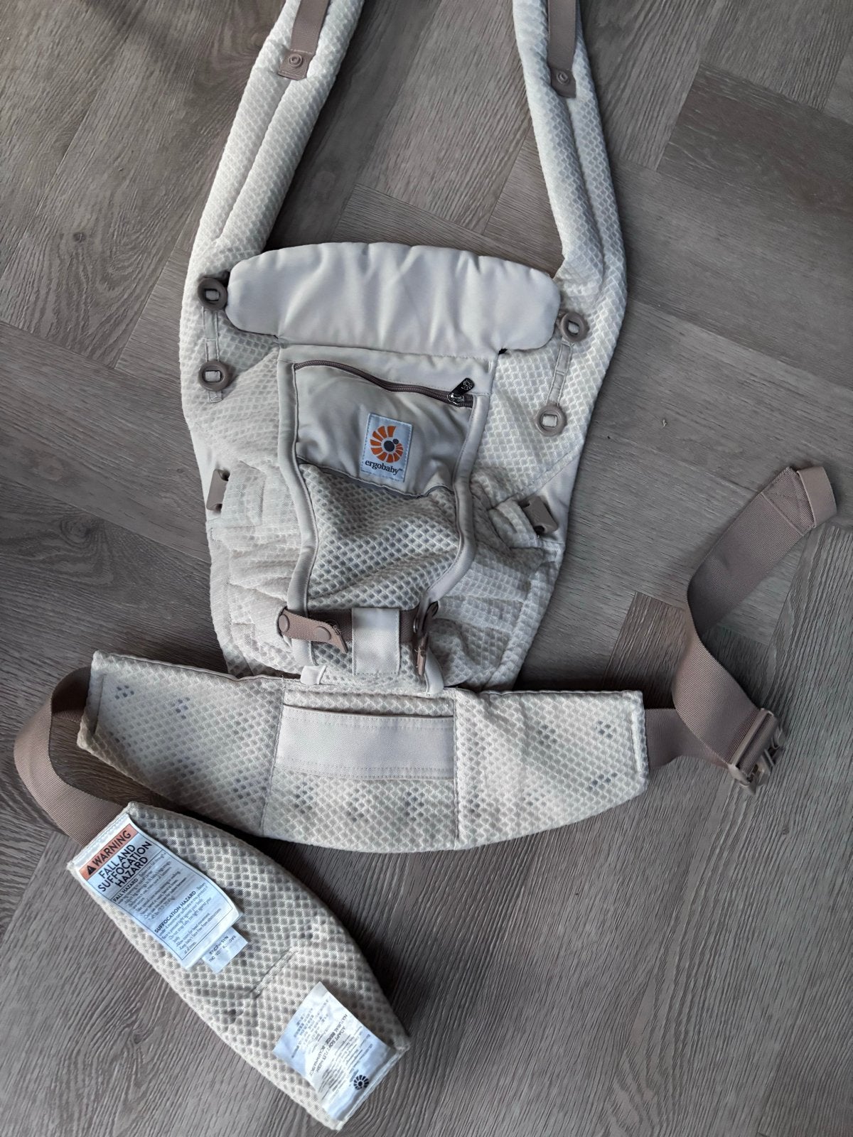Ergobaby Adapt SoftFlex Mesh Draagzak - beige in goede staat, Kinderen en Baby's, Babydragers en Draagdoeken, Overige merken, Ophalen of Verzenden