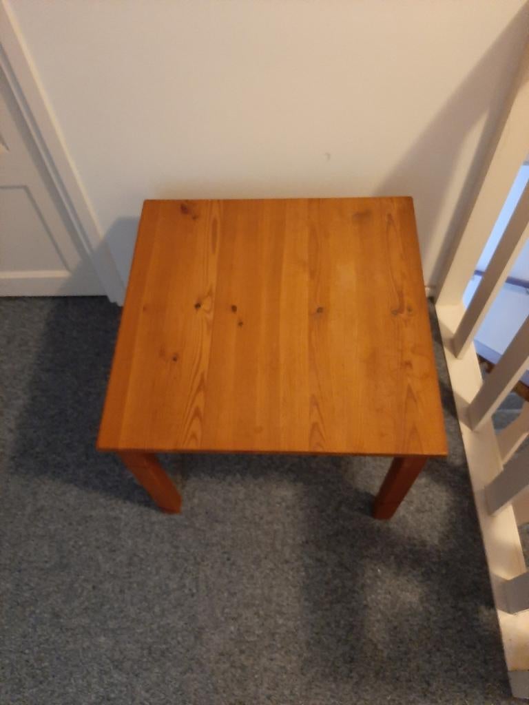 Houten bijzettafel 60x60 cm, Ophalen, Gebruikt, 50 tot 100 cm, Klassiek