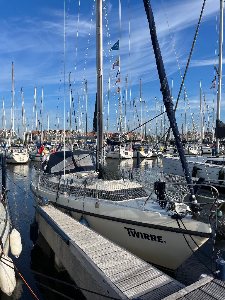 Zeilboot. Compromis 909 - niet vaarbaar!, Watersport en Boten, Kajuitzeilboten en Zeiljachten, 9 m, 1.90 meter, Tourjacht of cruiser