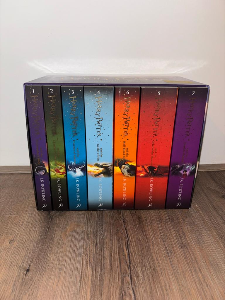 Harry Potter Complete Collectie Boxset paperback, Boeken, Ophalen, Zo goed als nieuw