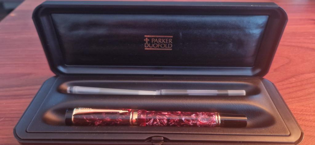 Parker Duofold Vulpen Rood Marmer met Doosje 18k., Ophalen, Parker, Met doosje, Zo goed als nieuw