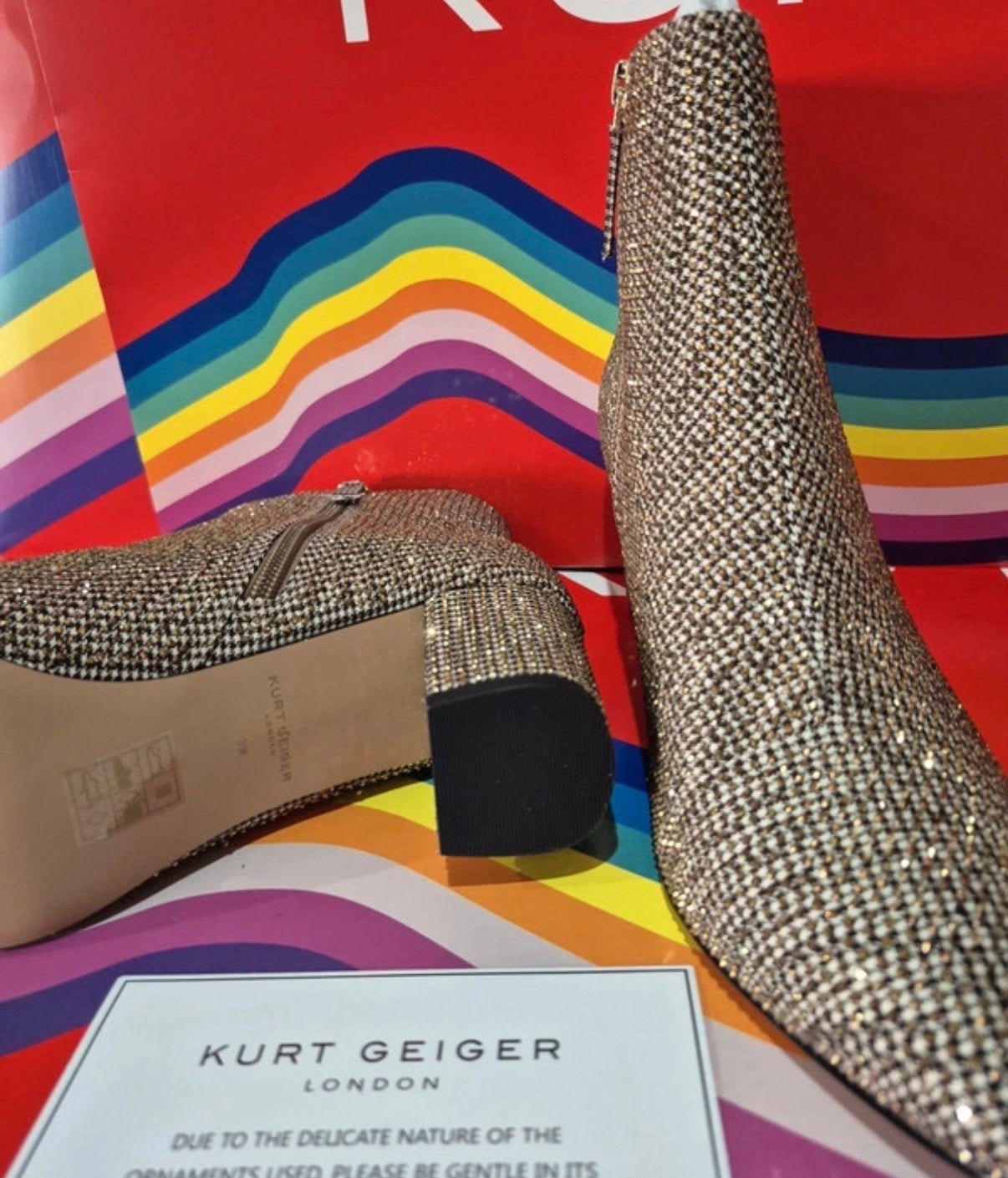 Kurt Geiger London Shoreditch enkellaarzen met strass, Ophalen of Verzenden, Zo goed als nieuw, Overige kleuren, Lage of Enkellaarzen