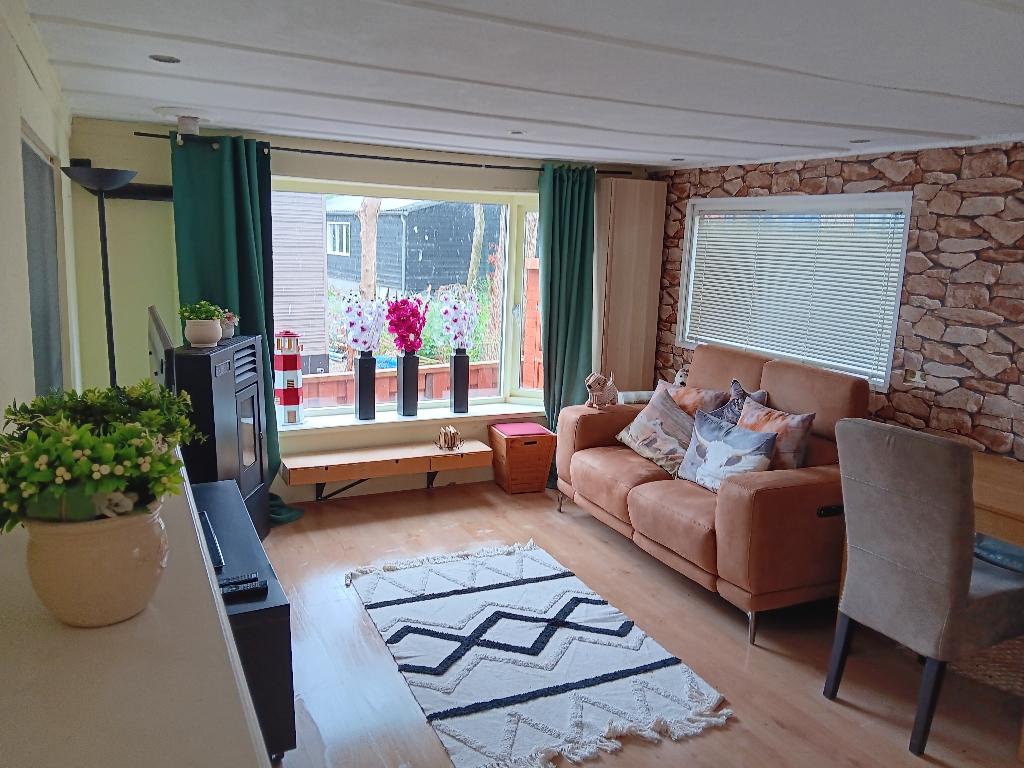 Gemeubileerde sta caravan te koop zonder staanplek, Caravans en Kamperen, Stacaravans, Tot en met 2