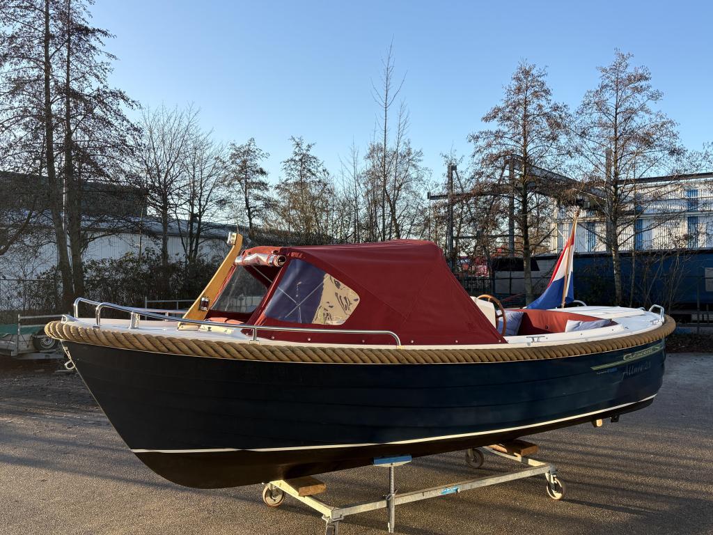Crescent Allure 21 + Yamaha High Trust. Ruimte wonder!, Watersport en Boten, Sloepen, Gebruikt, Benzine, Polyester