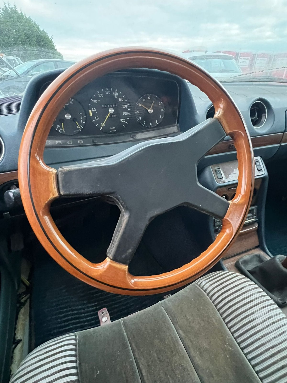 Mercedes benz w123 280e oldtimer geen papieren !, foto 6