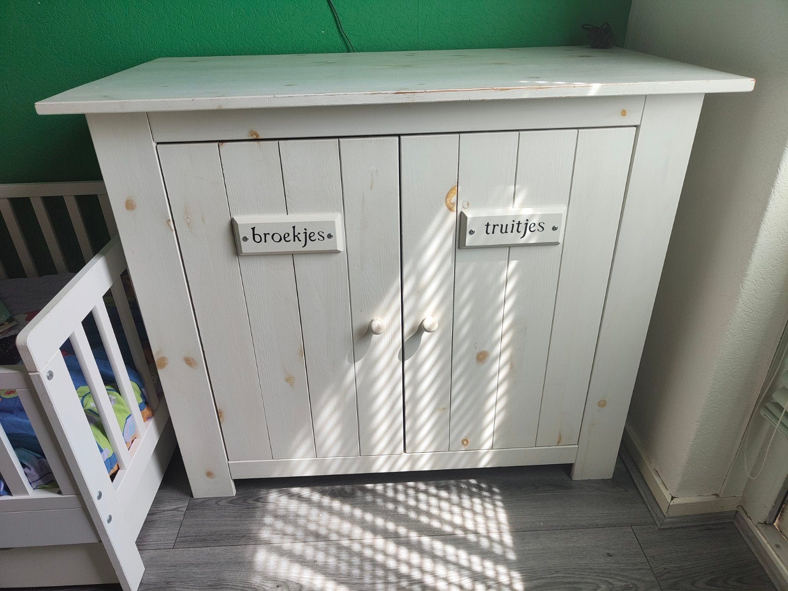 Commode wit, Kinderen en Baby's, Kinderkamer | Commodes en Kasten, Ophalen, 50 tot 70 cm, 90 tot 105 cm, 100 cm of meer