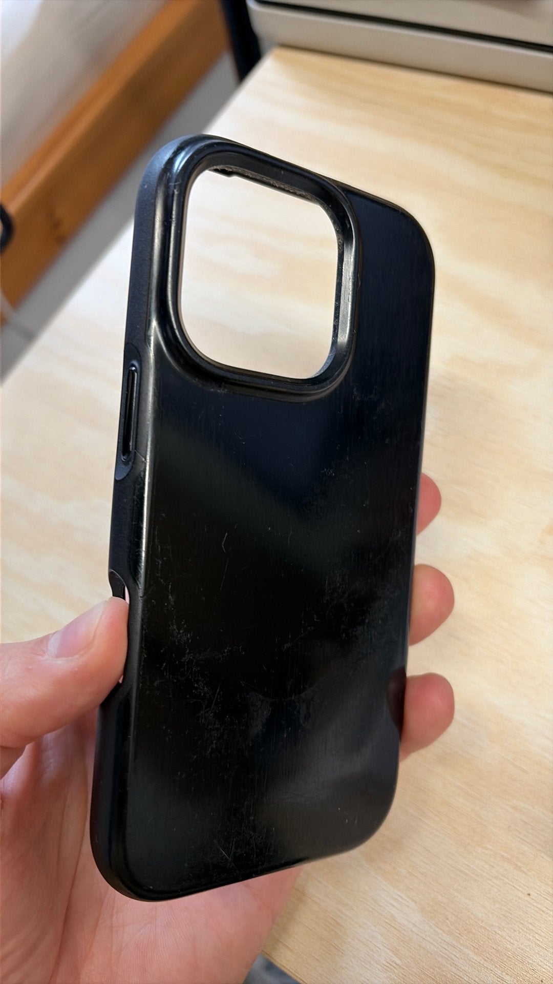 Tech21 case iphone 16pro, Telecommunicatie, IPhone 16 Pro, Hoesje of Tasje, Ophalen of Verzenden, Gebruikt