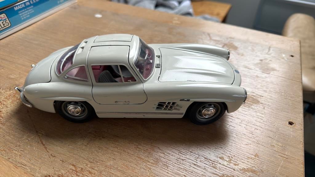 Bburago Mercedes 300SL Gullwing, Ophalen of Verzenden, Gebruikt, Bburago