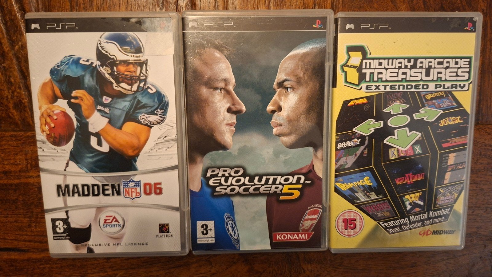 PSPs::Madden NFL 06, Pro Evolution Soccer, Midway Arcade, Gebruikt, 1 speler, Ophalen of Verzenden, Vanaf 3 jaar
