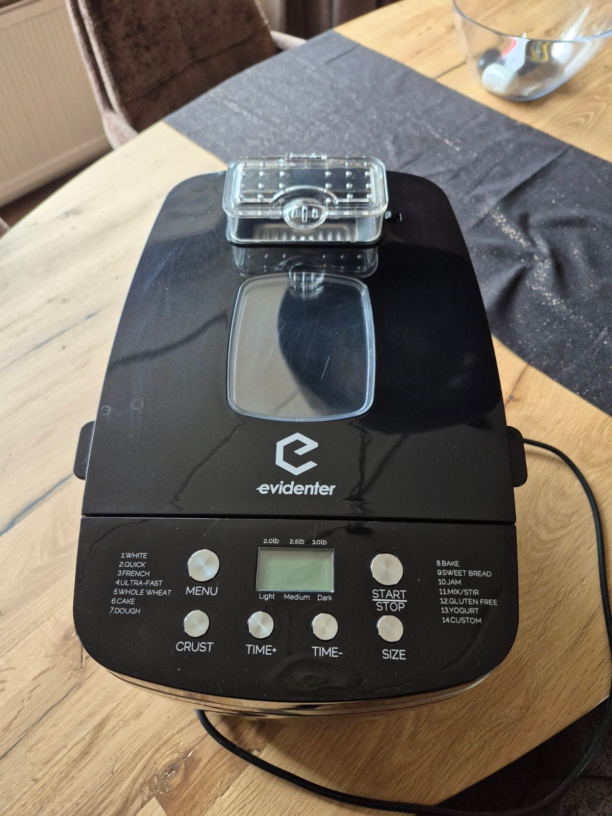 Evidenter BM800 Broodbakmachine - 1.3 KG Brood, Kijkvenster, Zo goed als nieuw, 1200 tot 1600 gram deeg, Ophalen
