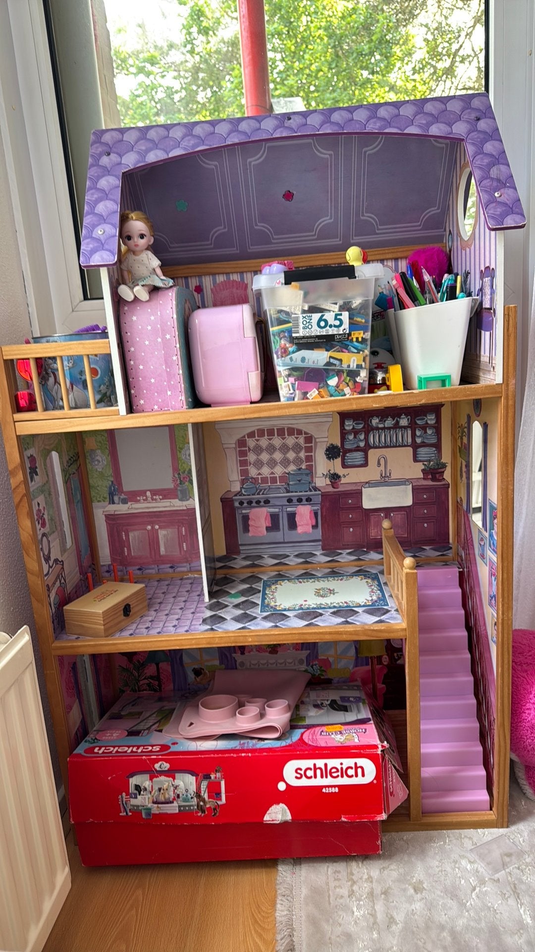 Houten poppenhuis, Ophalen, Poppenhuis