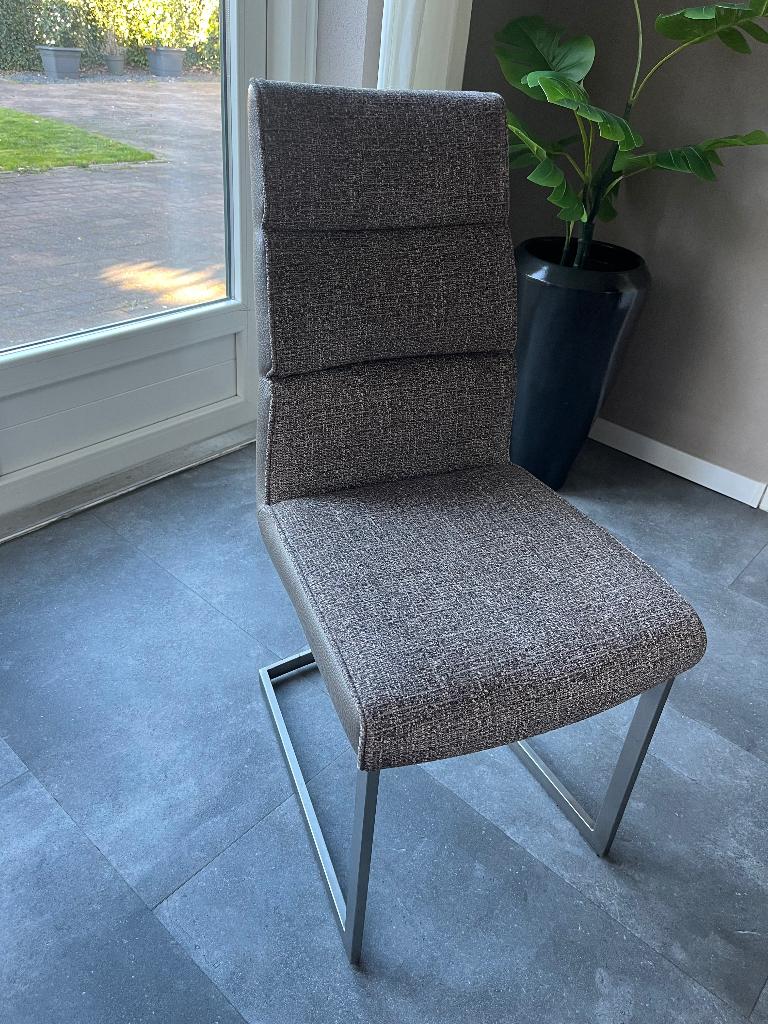 Eetkamerstoelen, Ophalen, Twee, Bruin, Zo goed als nieuw