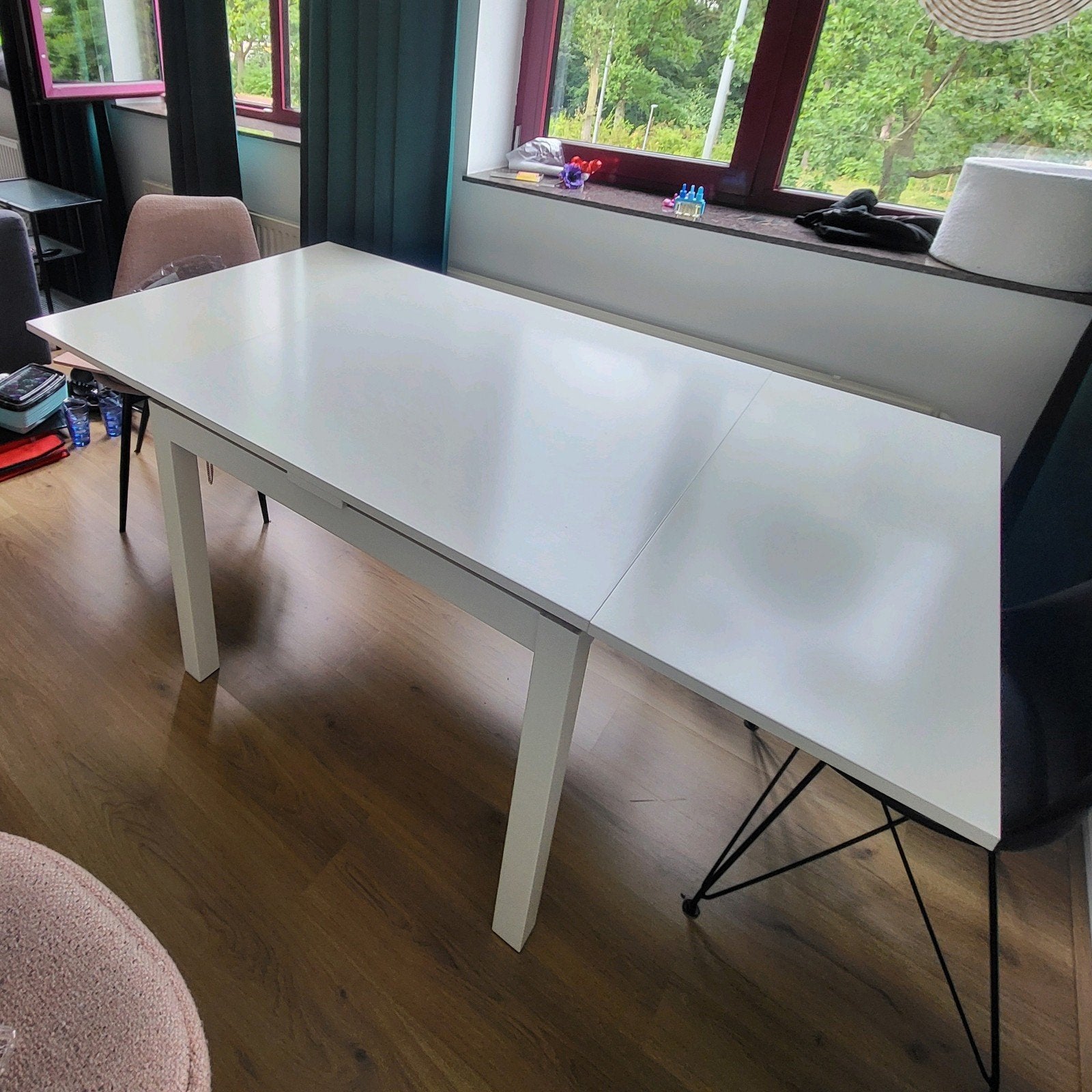Uitschuifbare witte eettafel 90x90/160x90 - Prima staat, Huis en Inrichting, Tafels | Eettafels, Ophalen, Gebruikt, Vierkant, 50 tot 100 cm
