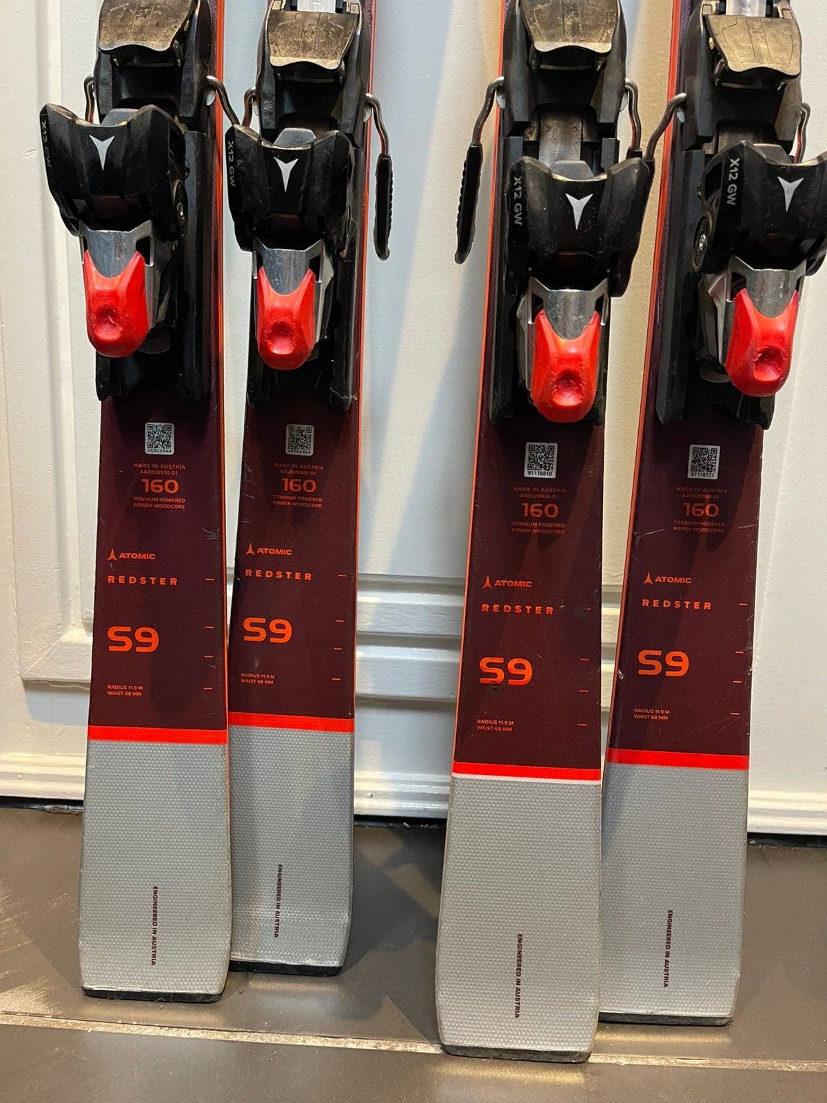 160cm ATOMIC REDSTER S9 revoshock rvsk SL 1200€ best Atomic, 160 tot 180 cm, Ophalen of Verzenden, Zo goed als nieuw, Carve
