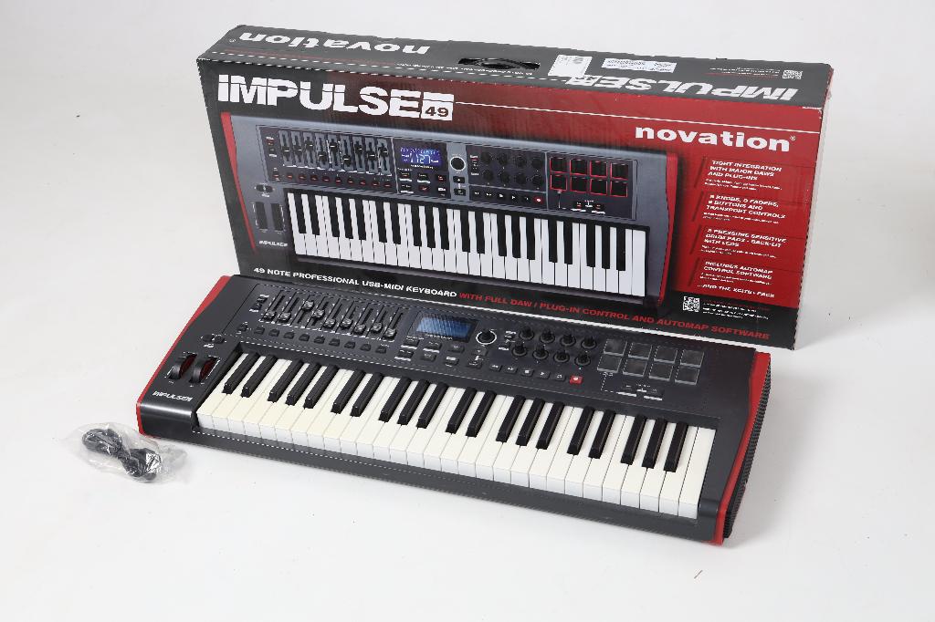 Midi keyboard | Novation Impulse 49, Muziek en Instrumenten, Midi-apparatuur, Nieuw, Ophalen