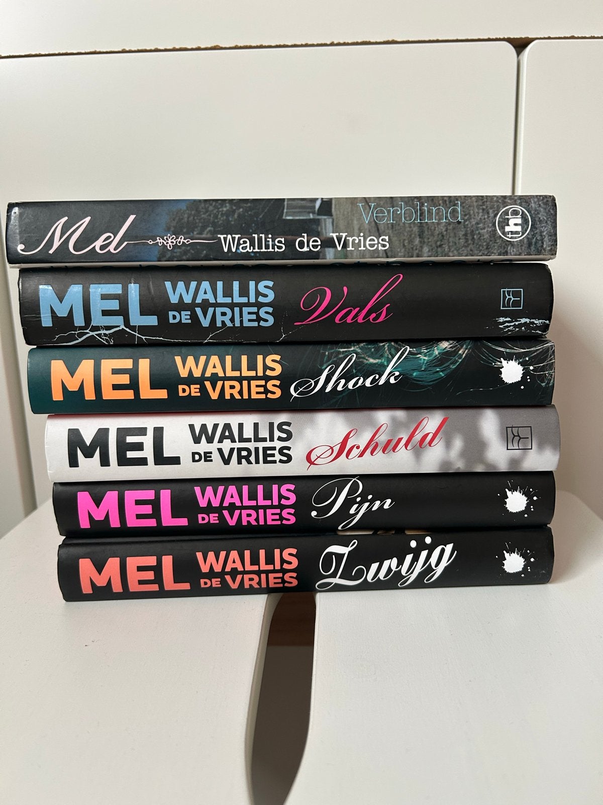 Mel Wallis de Vries boeken, Boeken, Ophalen of Verzenden, Gelezen, Fictie