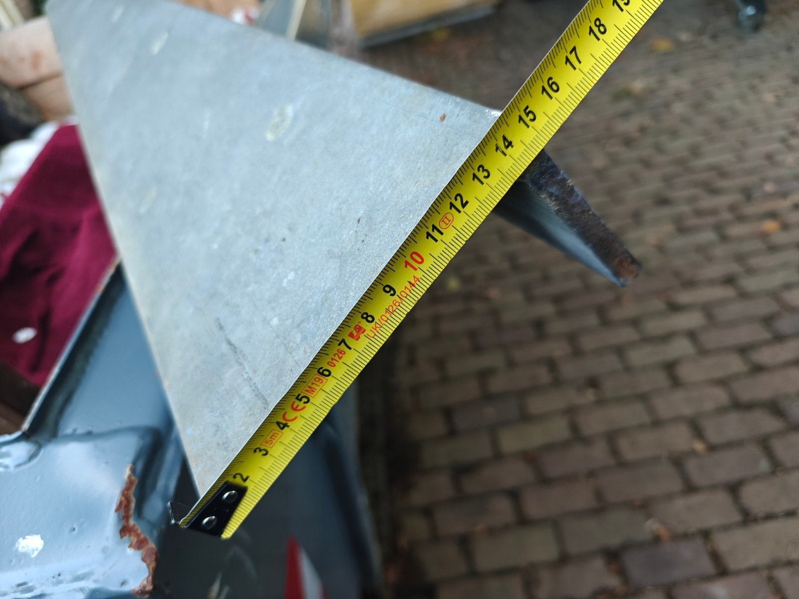 Stalen Hoeklijn L-profiel gegalvaniseerd, Doe-het-zelf en Verbouw, Ophalen, Zo goed als nieuw, IJzer