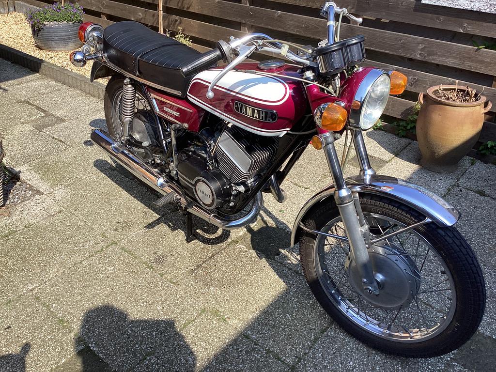 Yamaha DS7 1972, Motoren